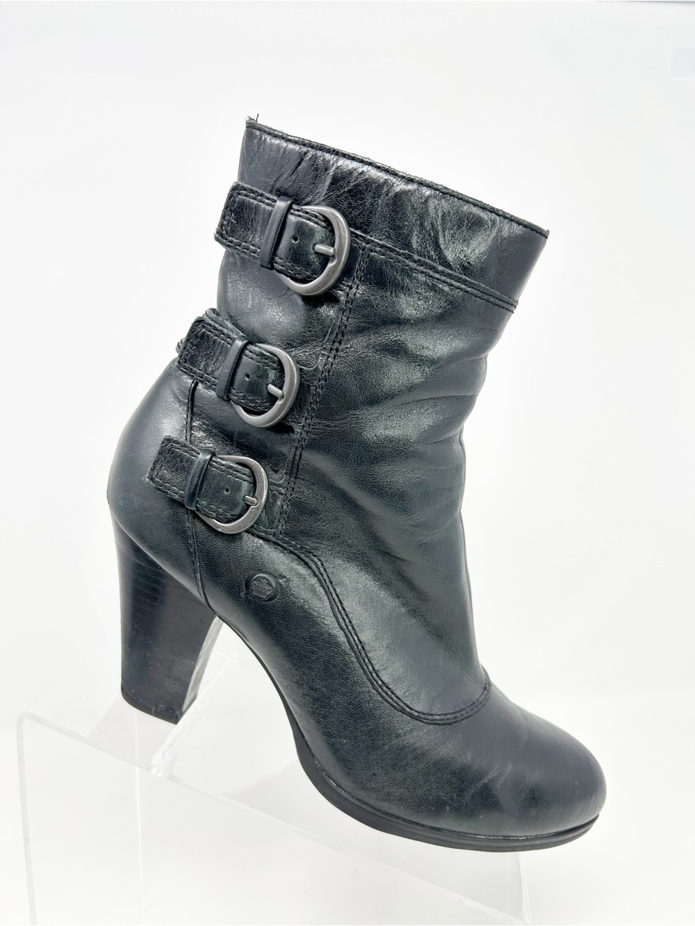 Born Vivi Black Leather Biker Moto Triple Buckle Heeled Ankle Boots Size 9.5